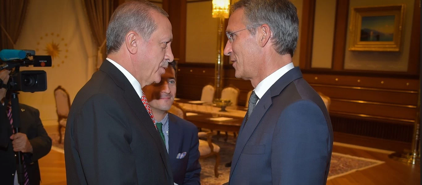 Έκτακτη τηλεφωνική επικοινωνία Ερντογάν με Στόλτενμπεργκ για Λιβύη: Στενεύουν τα περιθώρια για την Ελλάδα